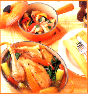 ル・クルーゼのココットロンドで、鶏肉のポトフ/カラフル野菜のマリネ風を！